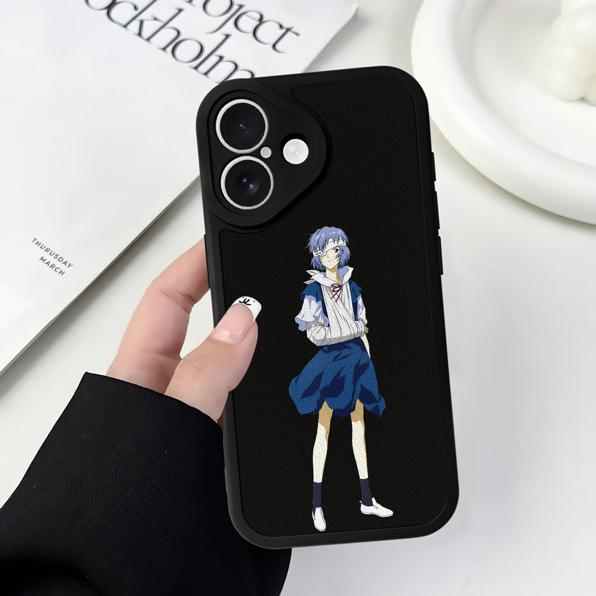 （画像用） EVA 新世紀エヴァンゲリオン 【iPhone 16シリーズ対応】シリコンスマホケース（レザー調） 材質：シリコン
